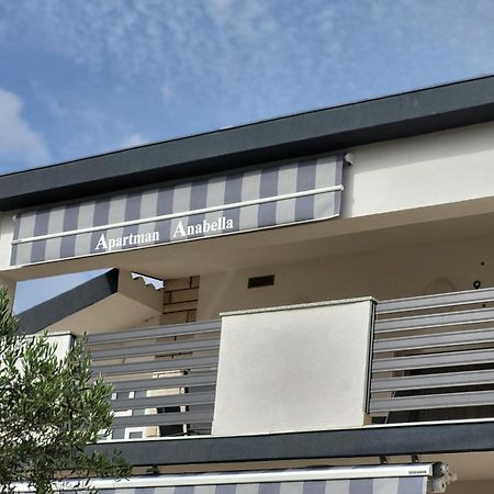 Apartman Anabella Rovanjska Eksteriør billede