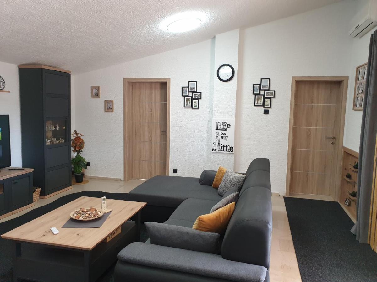 Apartman Anabella Rovanjska Eksteriør billede